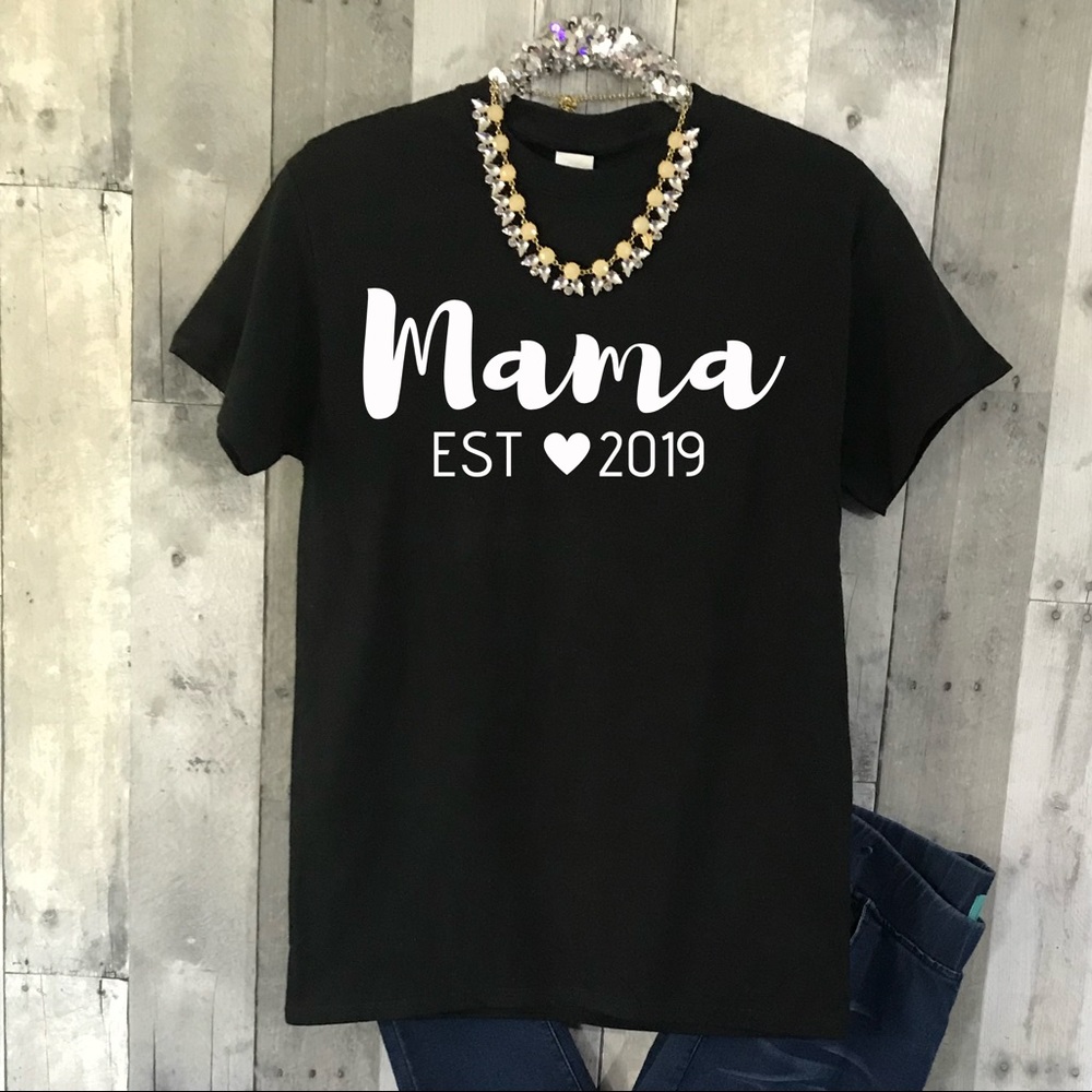 Mom Life Graphic Tee Mom EST. 2018 Small-3Xl NEW